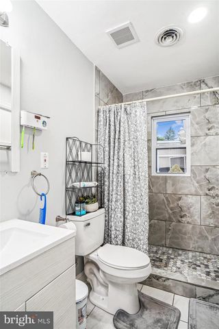 702 MIDWAY DR, Frederick, MD 21701