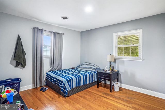 702 MIDWAY DR, Frederick, MD 21701