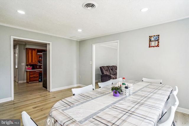 702 MIDWAY DR, Frederick, MD 21701
