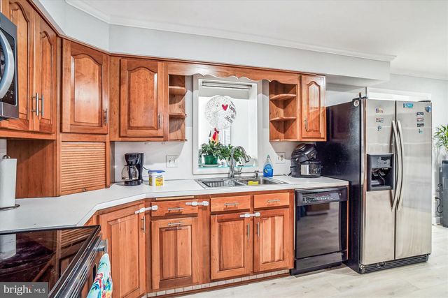 702 MIDWAY DR, Frederick, MD 21701
