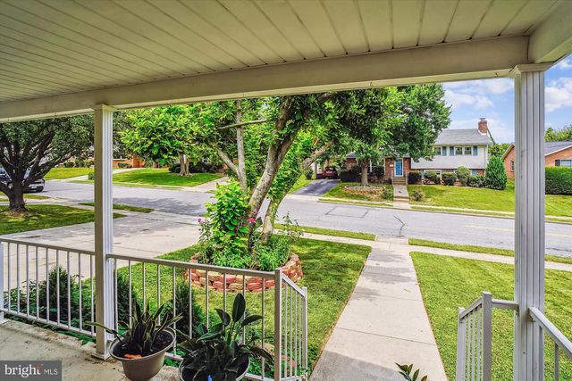 702 MIDWAY DR, Frederick, MD 21701