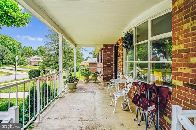 702 MIDWAY DR, Frederick, MD 21701