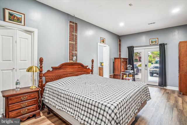 702 MIDWAY DR, Frederick, MD 21701