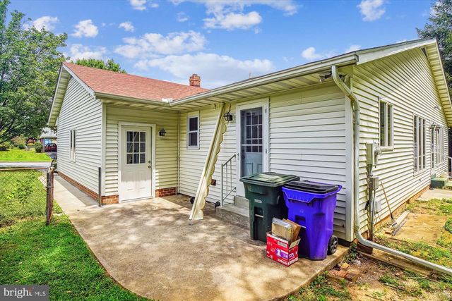 702 MIDWAY DR, Frederick, MD 21701