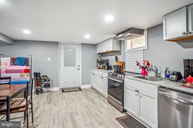 702 MIDWAY DR, Frederick, MD 21701