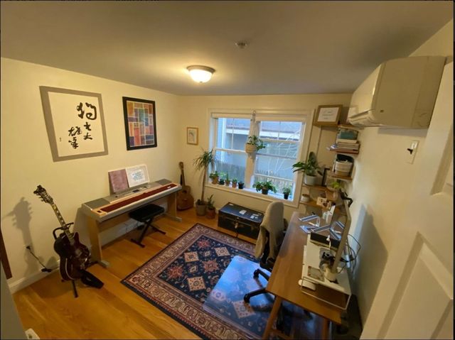 24 Beacon Pl 3, Somerville, MA 02143