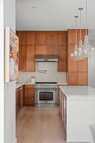 2105 Enfield RD A, Austin, TX 78703