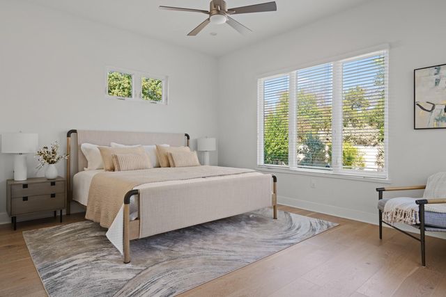 2105 Enfield RD A, Austin, TX 78703