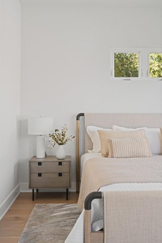 2105 Enfield RD A, Austin, TX 78703