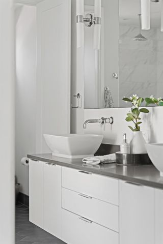 2105 Enfield RD A, Austin, TX 78703