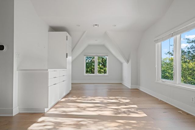 2105 Enfield RD A, Austin, TX 78703