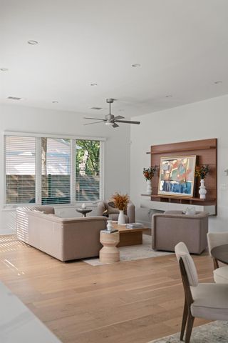 2105 Enfield RD A, Austin, TX 78703