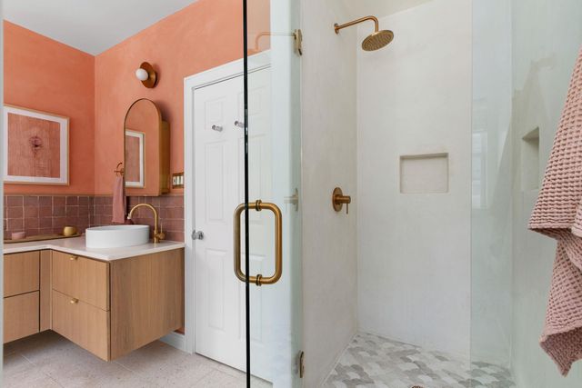 1608 Hether ST, Austin, TX 78704