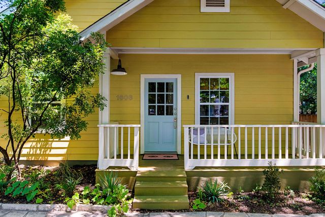 1608 Hether ST, Austin, TX 78704