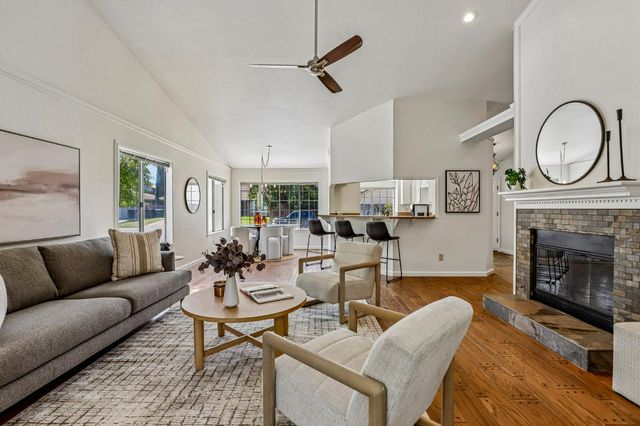 8919 Sonoma Valley Way, Sacramento, CA 95829