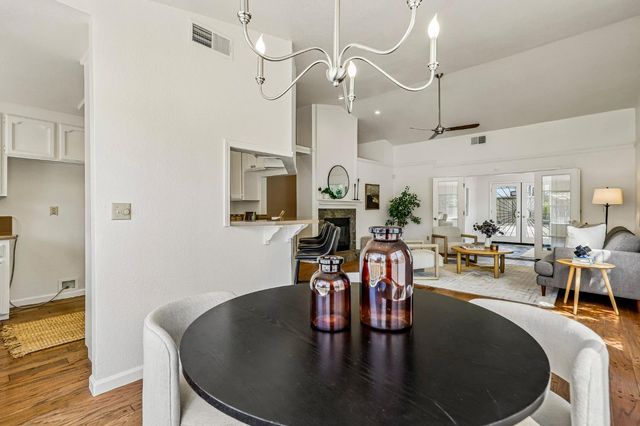 8919 Sonoma Valley Way, Sacramento, CA 95829