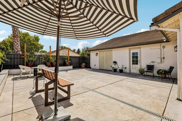 8919 Sonoma Valley Way, Sacramento, CA 95829