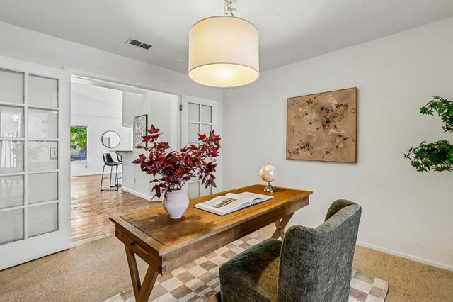 8919 Sonoma Valley Way, Sacramento, CA 95829
