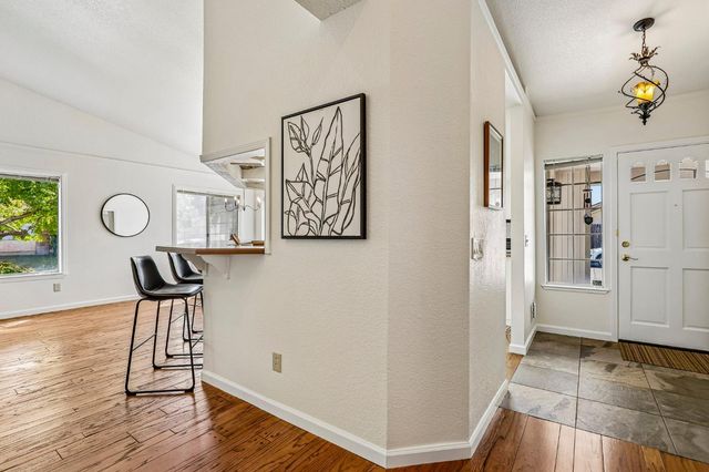 8919 Sonoma Valley Way, Sacramento, CA 95829