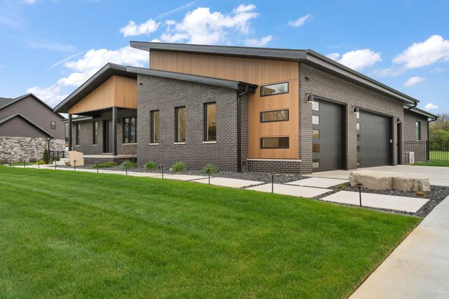 4137 167th Avenue, Lowell, IN 46356
