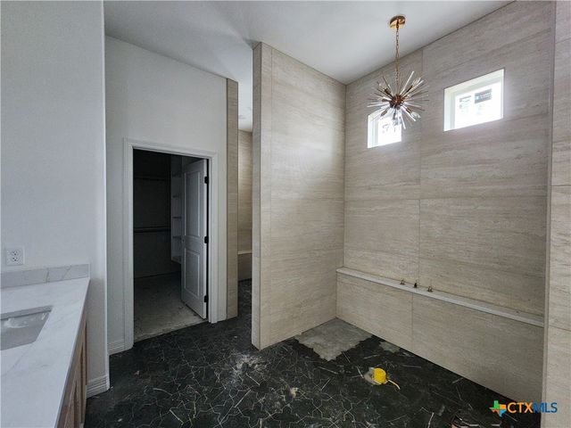 302 Rodeo Road, Salado, TX 76571