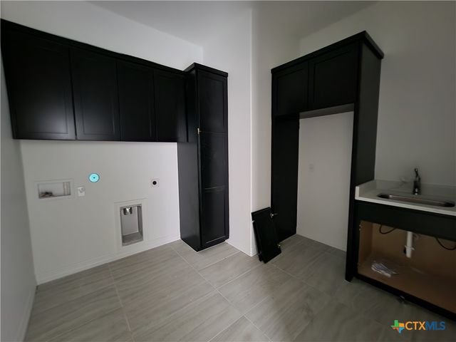 302 Rodeo Road, Salado, TX 76571