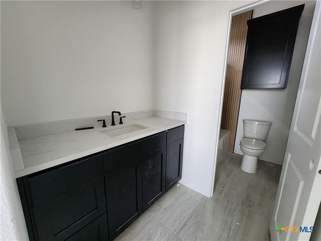 302 Rodeo Road, Salado, TX 76571