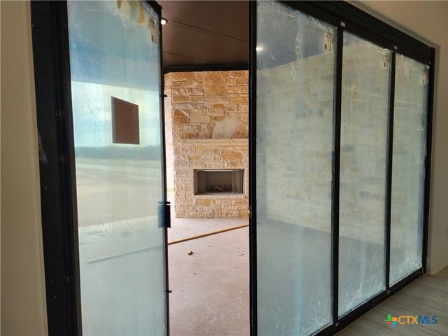 302 Rodeo Road, Salado, TX 76571
