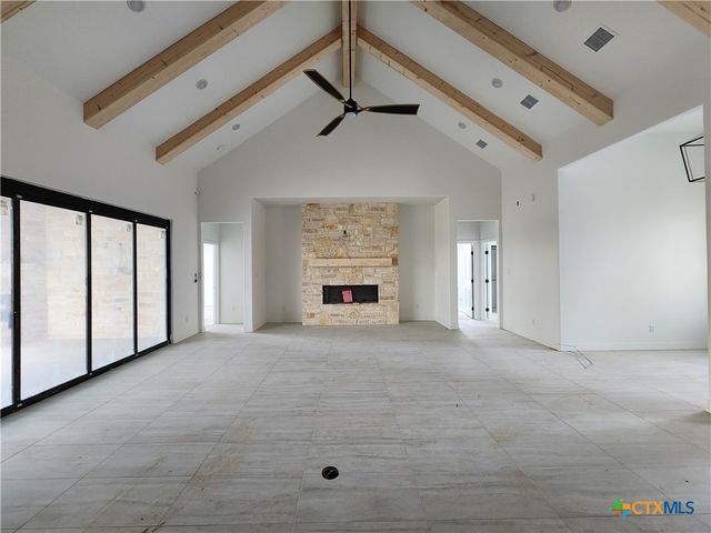 302 Rodeo Road, Salado, TX 76571