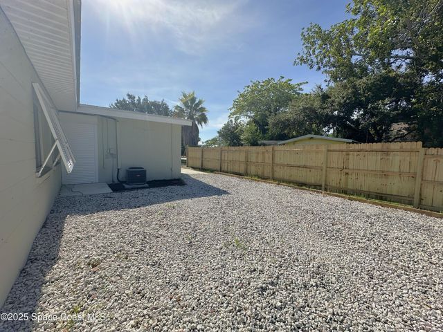 271 N Grove Street, Merritt Island, FL 32953