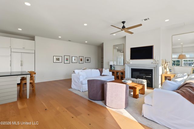 405 Mason Avenue, Long Beach, MS 39560