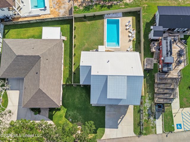 405 Mason Avenue, Long Beach, MS 39560