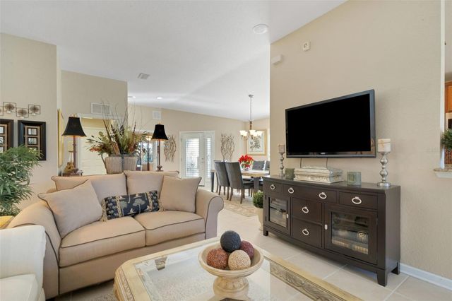 137 SEDONIA COURT, Davenport, FL 33837