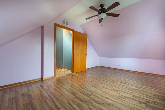 3933 W 69th Place, Chicago, IL 60629