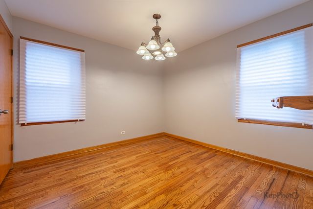 3933 W 69th Place, Chicago, IL 60629