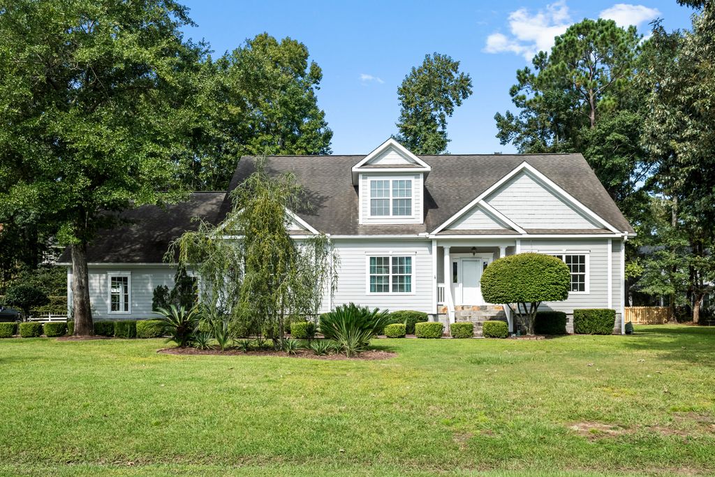 5691 Captain Kidd Road, Hollywood, SC 29449