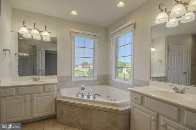 27414 EQUESTRIAN DR, Salisbury, MD 21801
