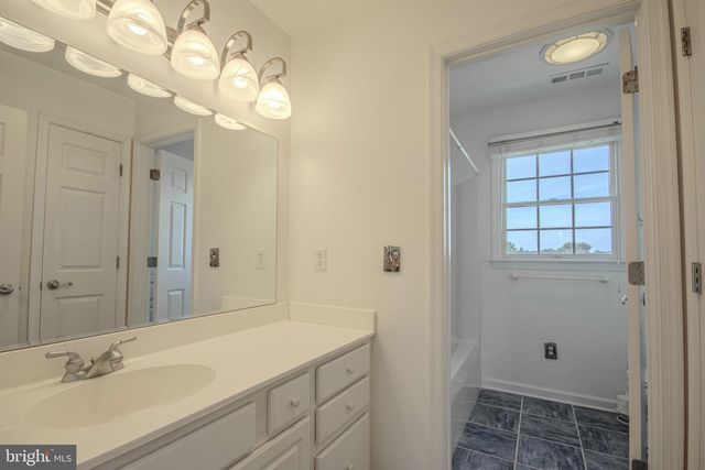 27414 EQUESTRIAN DR, Salisbury, MD 21801
