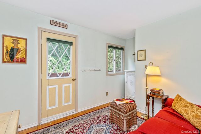 1 Valleywood Court W, Head Of The Harbor, NY 11780