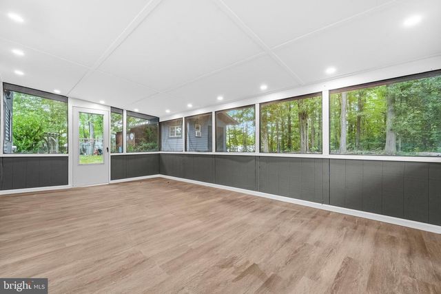 4046 TARPON LN, Woodbridge, VA 22193