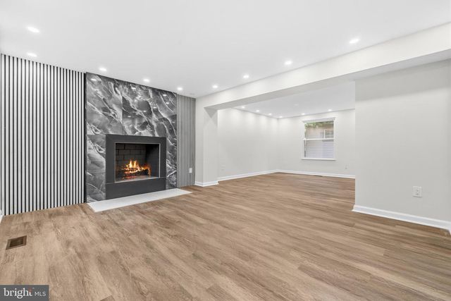 4046 TARPON LN, Woodbridge, VA 22193