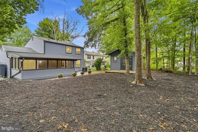 4046 TARPON LN, Woodbridge, VA 22193