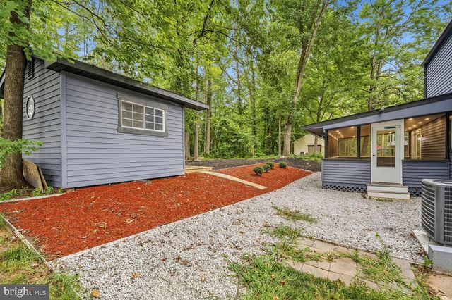 4046 TARPON LN, Woodbridge, VA 22193