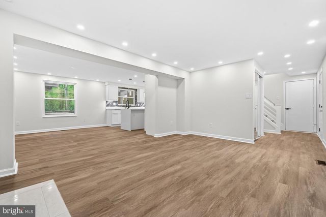 4046 TARPON LN, Woodbridge, VA 22193