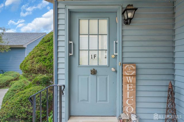 1 Truro Drive F, Monroe, NJ 08831
