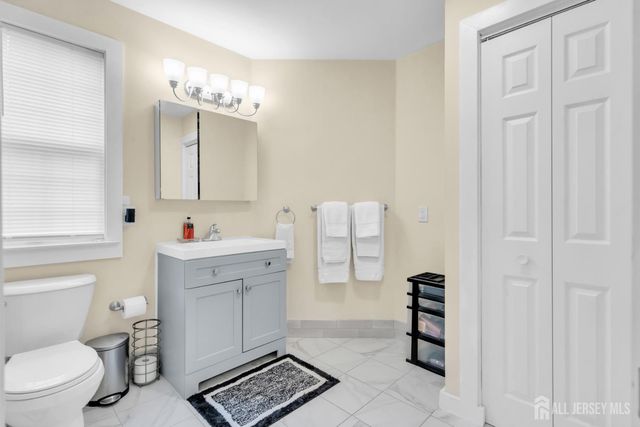 1 Truro Drive F, Monroe, NJ 08831