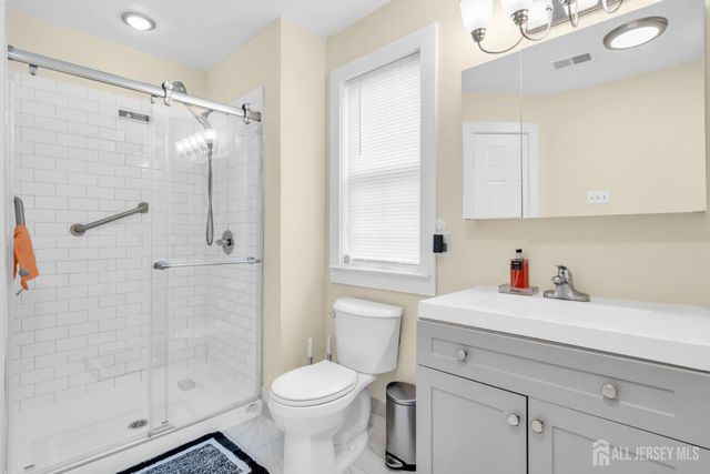1 Truro Drive F, Monroe, NJ 08831