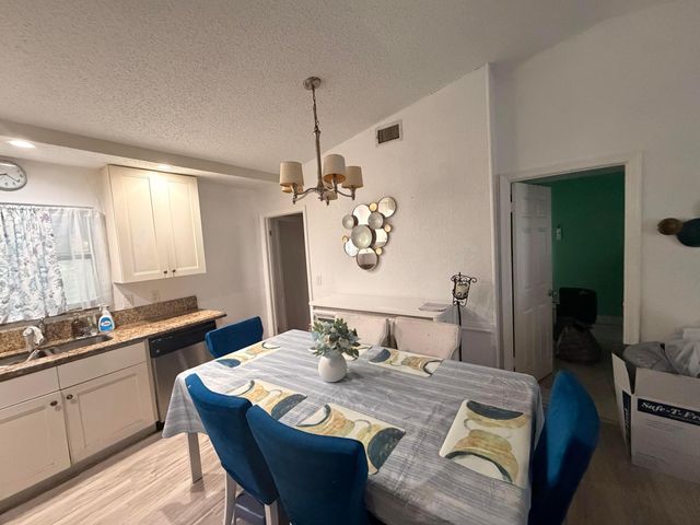 5437 Greenwood Drive, Delray Beach, FL 33484