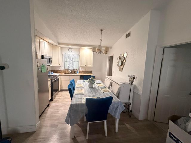 5437 Greenwood Drive, Delray Beach, FL 33484