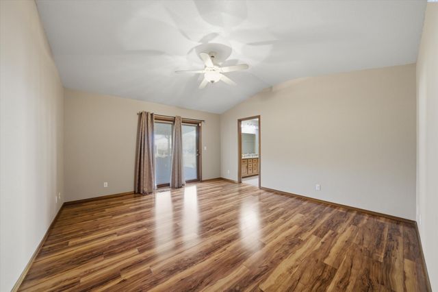 7239 W 15th Ave, Kennewick, WA 99338